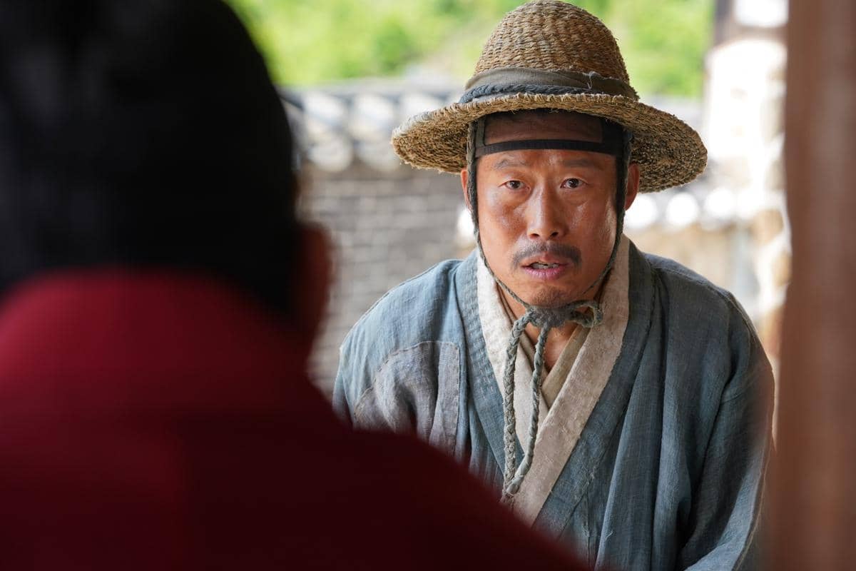 still cut film The King's Warden