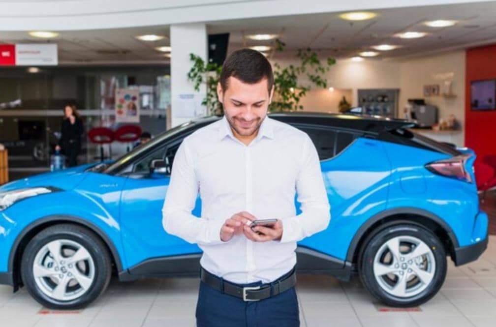 ilustrasi melakukan riset