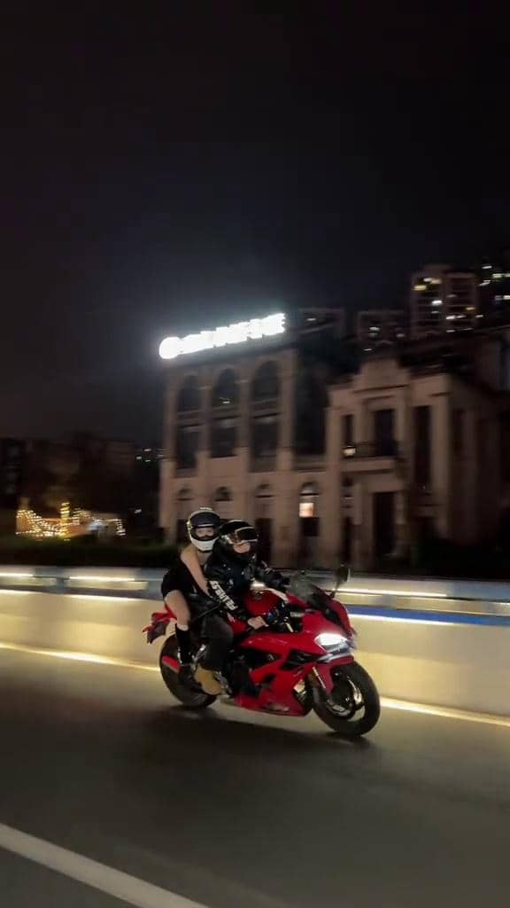 potret motorbike shoot di Chongqing