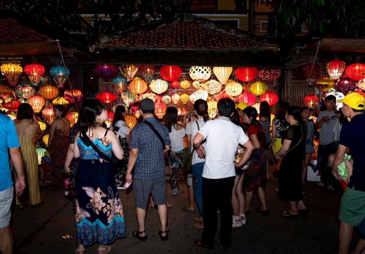 pasar malam di Vietnam