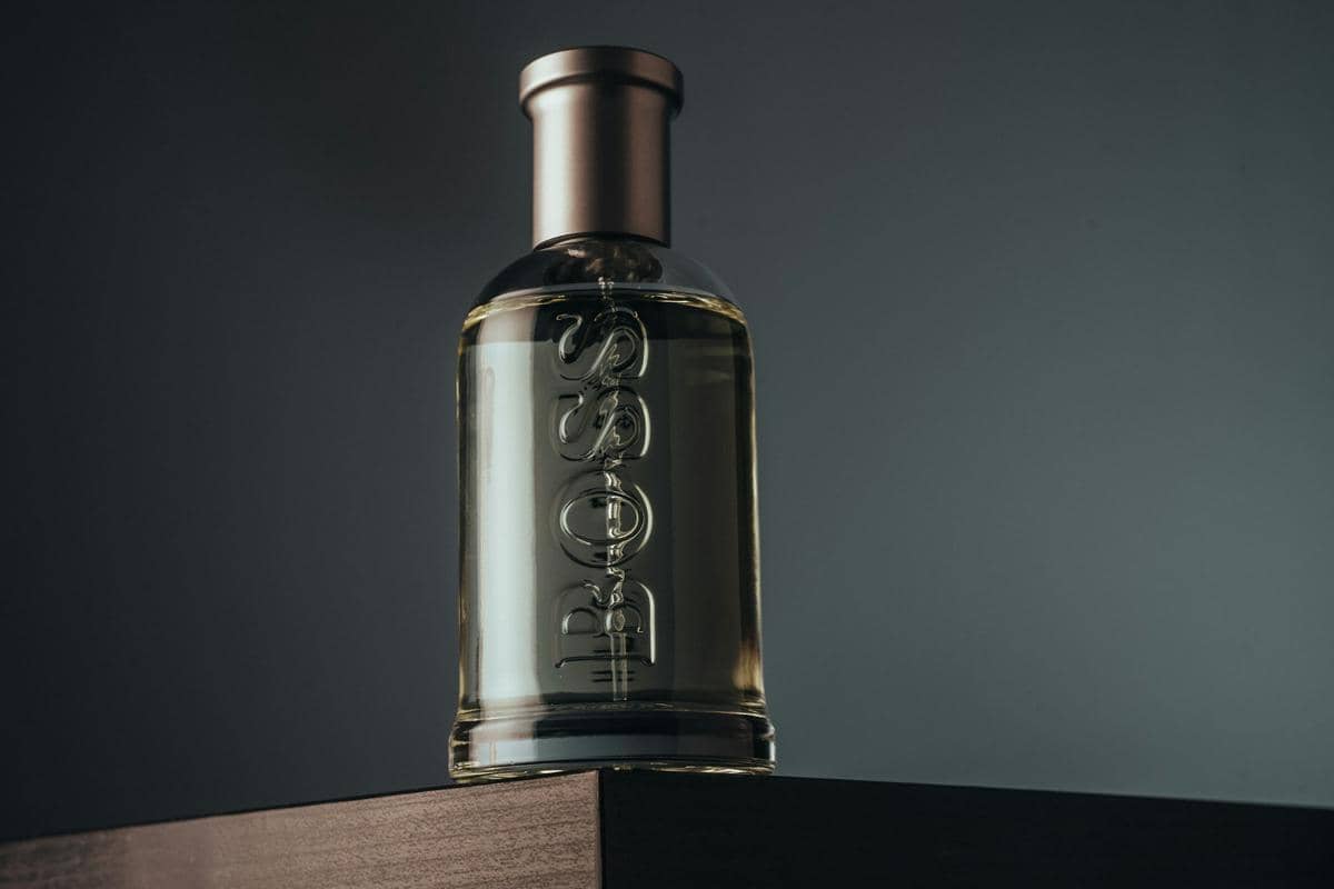 ilustrasi parfum pria