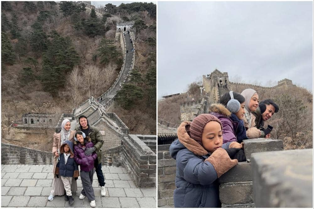 Keluarga Poppy Bunga jalan-jalan di Beijing