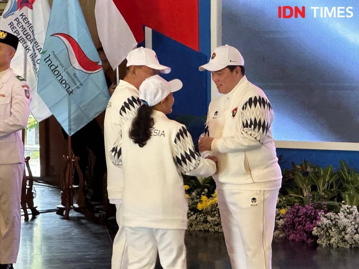 Pengukuhan dan Pelepasan Kontingen 13th ASEAN Para Games Thailand 2026, di Pendapi Gedhe Balaikota Surakarta, Sabtu (10/1/2026). (IDN Times/Larasati Rey)