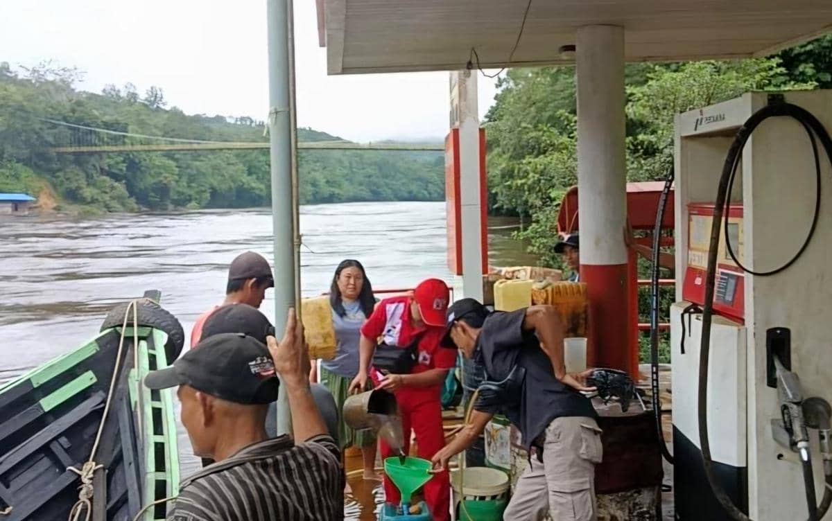 Pertamina pastikan BBM di Ambalau aman.