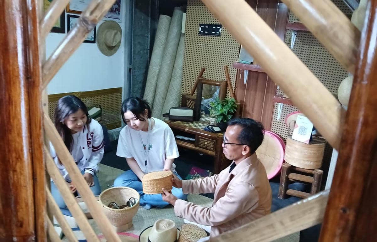 The Story of Buniayu, Anyaman Bambu Tangerang Tembus Pasar Global (Dok. IDN Times/Saung Bakul)