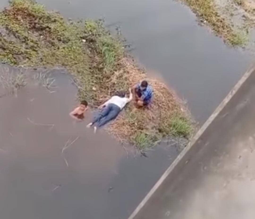Remaja putri di Ogan Ilir nekat terjun ke sungai.