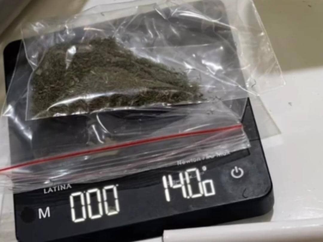 BNN gerebek pabrik rumahan tembakau sintetis.