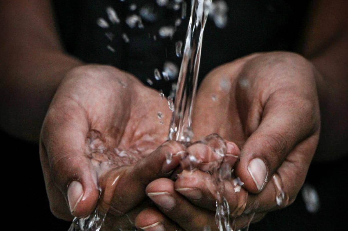 ilustrasi penggunaan air