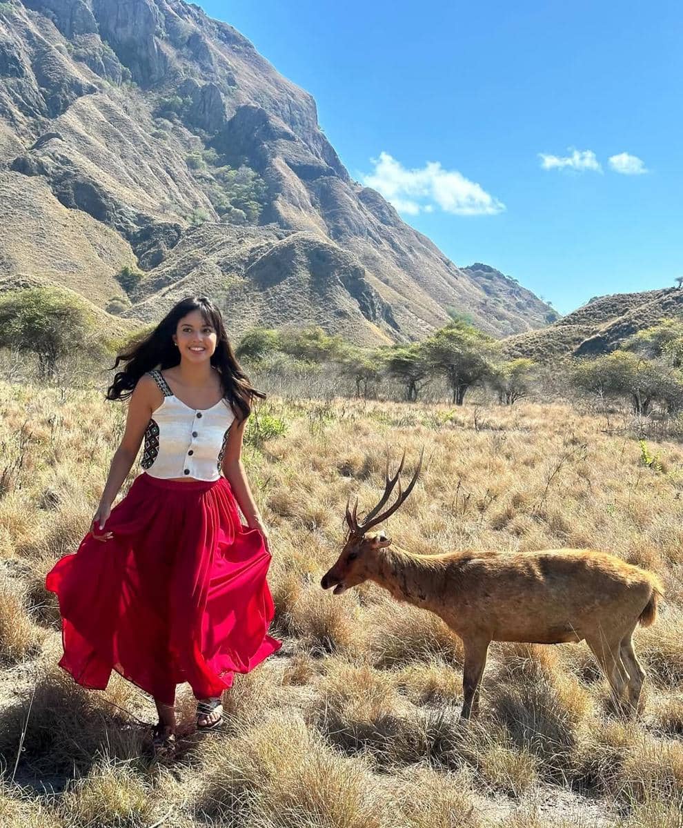 padu padan outfit ala Aurélie Moeremans