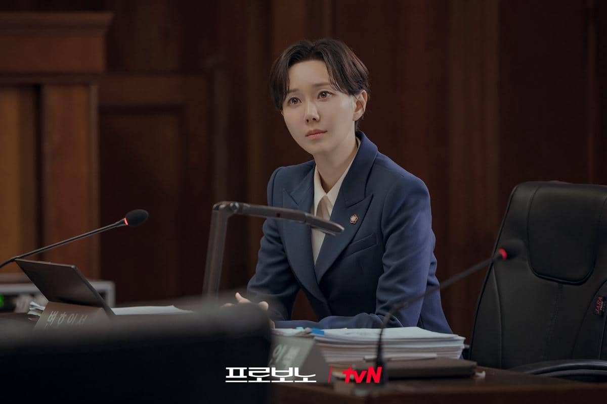 Lee Yoo Young di Pro Bono