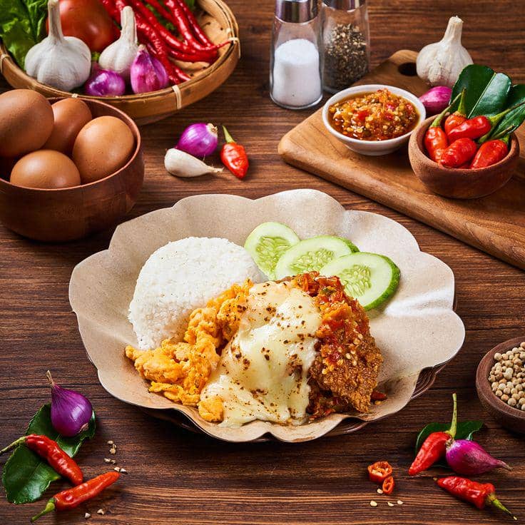 Ilustrasi ayam geprek keju