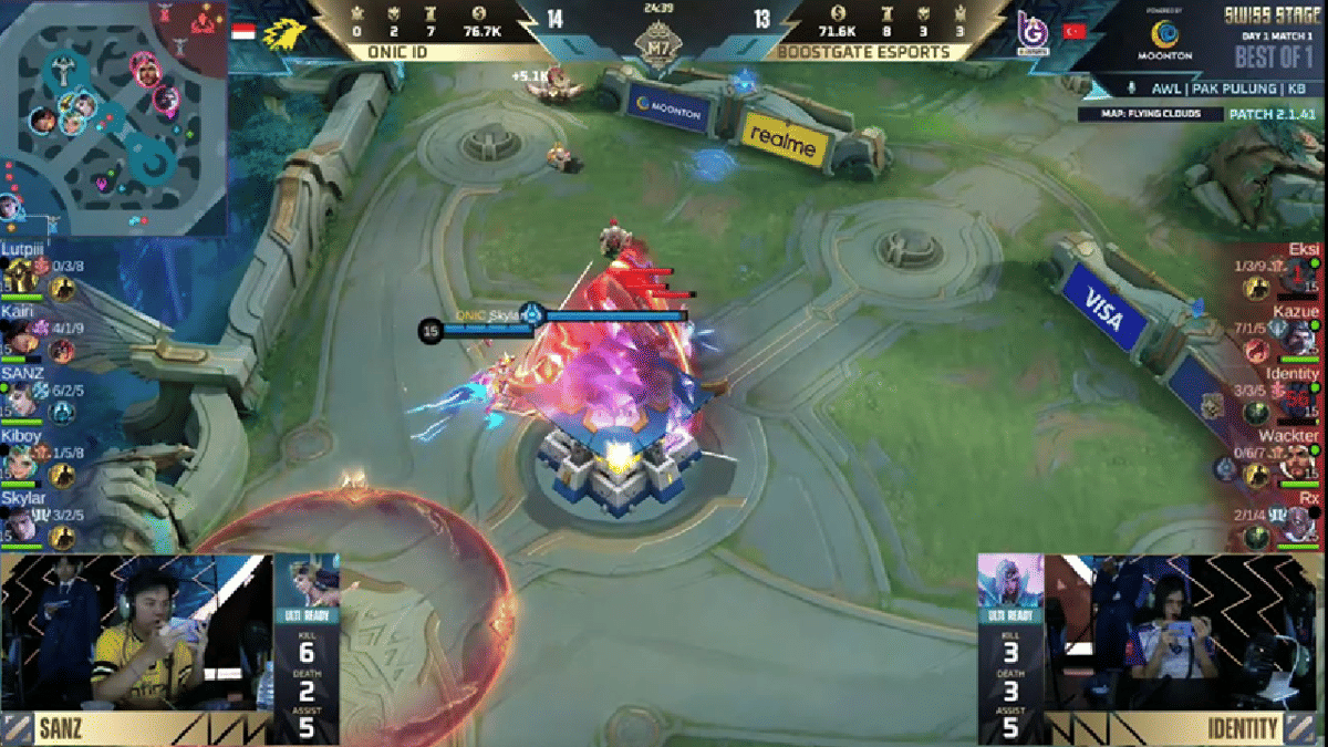 Super Minion nyaris menghancurkan base ONIC