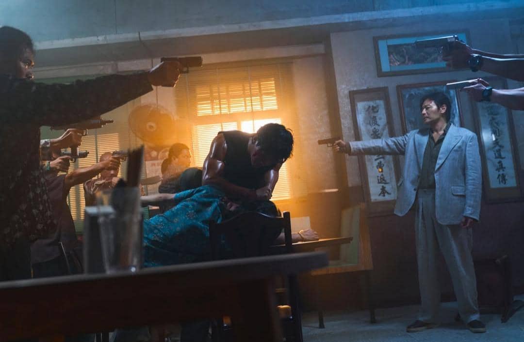 Cuplikan film Night Fever