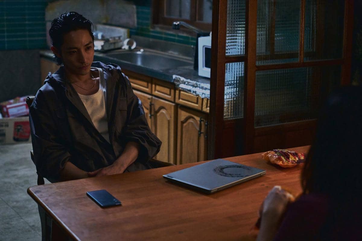 still cut film Sister