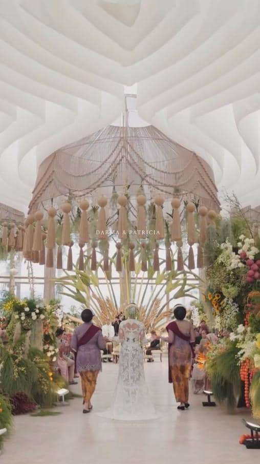 Pernikahan Darma Mangkuluhur, Putra Tommy Soeharto (instagram.com/giovaniyulius)