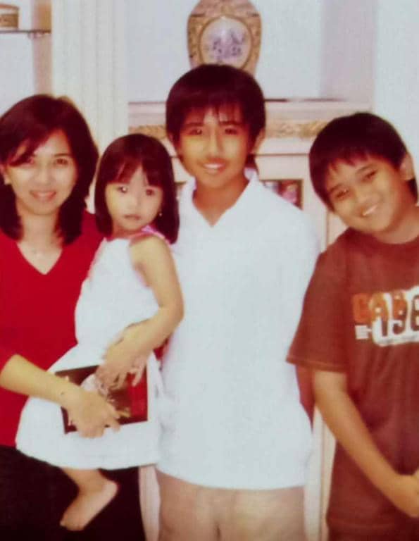 Kedekatan Joshua Suherman dan Ibunda (instagram.com/suhermanlisa)