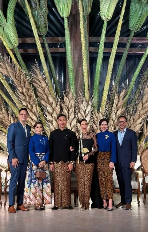 Artis di Pernikahan Putra Tommy Soeharto (instagram.com/eva_anindita_zachrie)