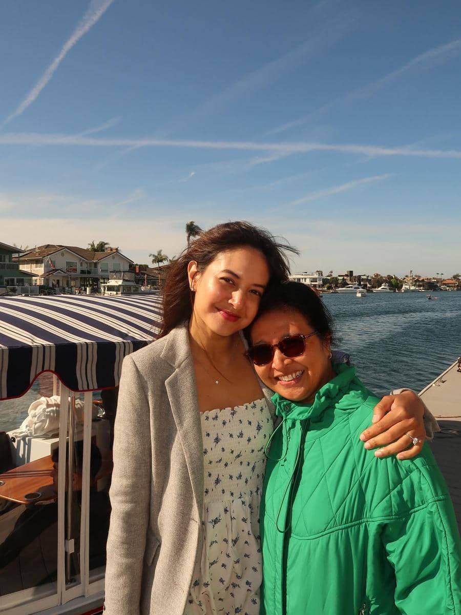 Aurelie Moeremans dan orangtua (instagram.com/aurelie)