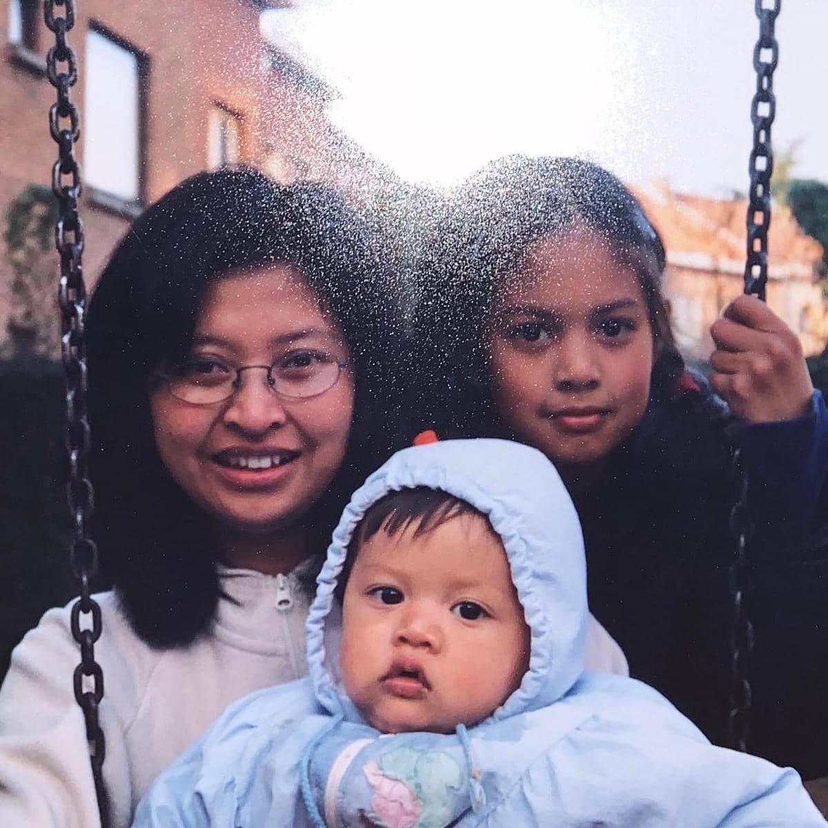 Aurelie Moeremans dan orangtua (instagram.com/aurelie)