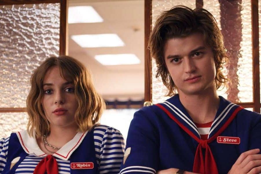 Robin Buckley dan Steve Harrington