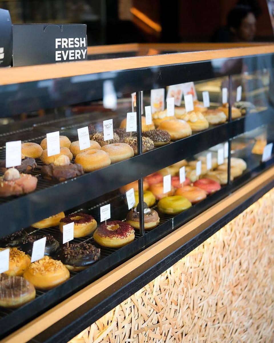 berbagai rasa donat di Dough Darlings (instagram.com/doughdarlings)