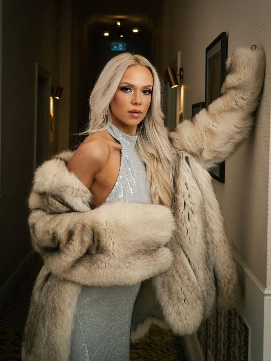 potret Ema Helena Vicar, Miss World Kroasia 2026