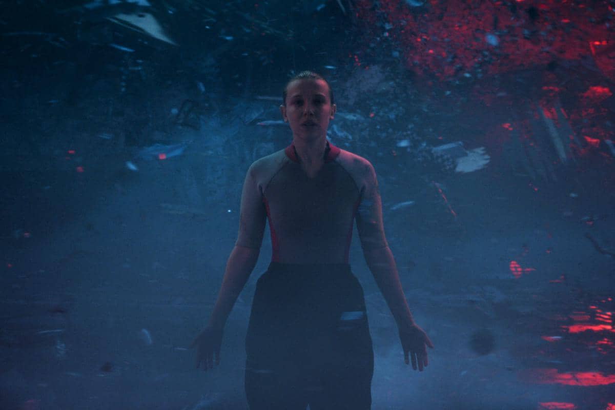 El hancur bersama Upside Down.