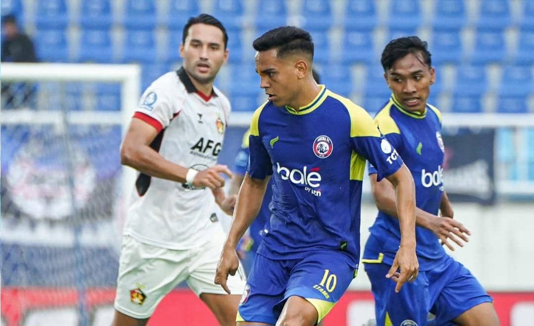 𝗔𝘆𝗼𝗼𝗼, 𝗨𝗺𝗮𝗸 𝗦𝗶𝗻𝗴𝗼 𝗘𝗱𝗮𝗻!!! 🦁🫵⚽#AremaFC #Aremania #SalamSatuJiwa  #BRISuperLe.heic (1).jpg