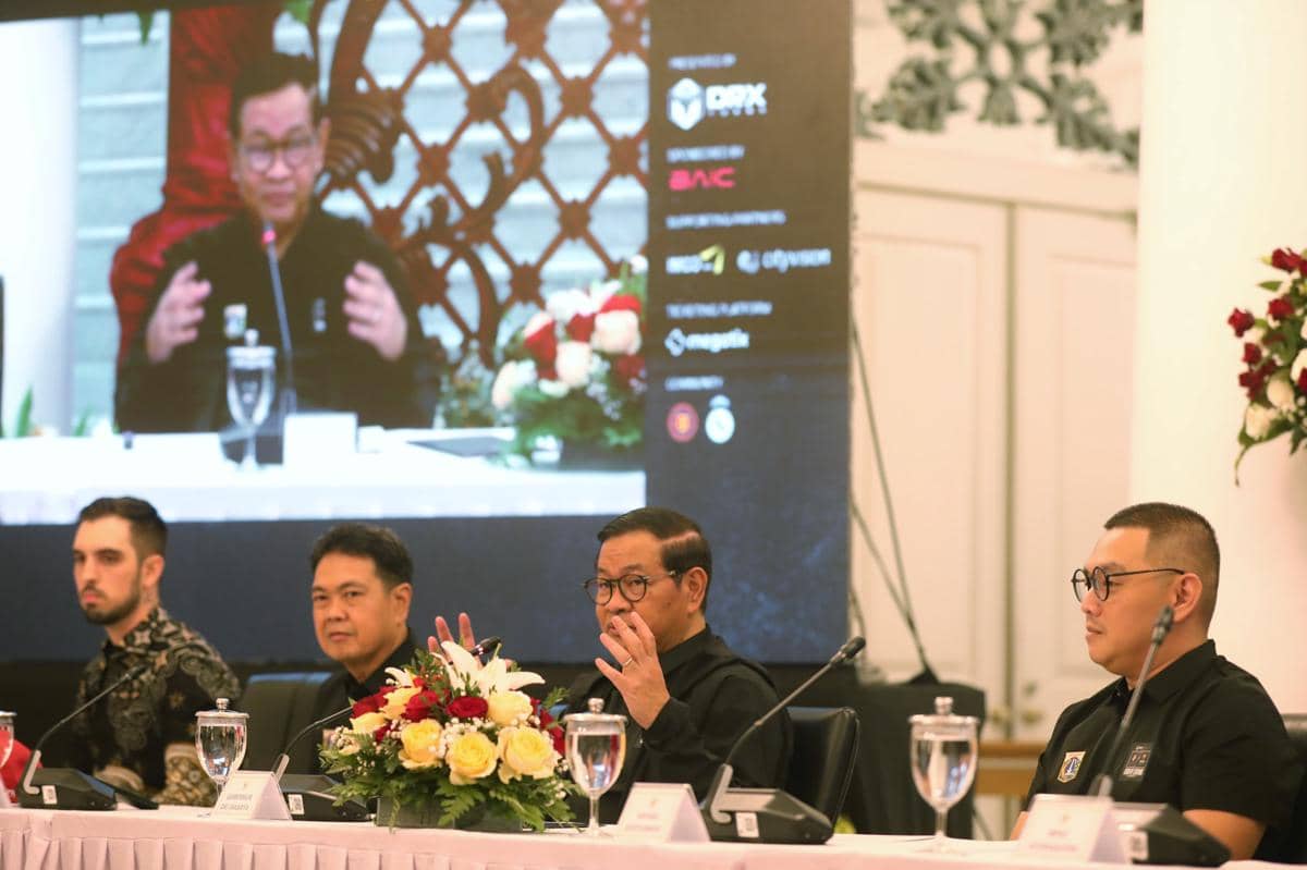 Gubernur Pramono dukung  Clash of Legends Jakarta 2026 dalam konferensi pers di Balairung, Balai Kota Jakarta