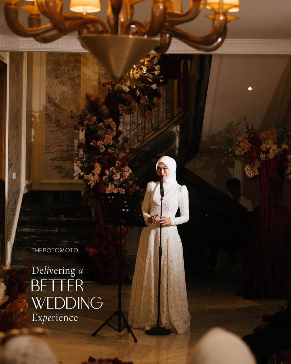 From the engagement of @indahnadapuspita & @dhaniyahyaThe easiest ‘yes’ I’ve ever said to the ha-5.jpg