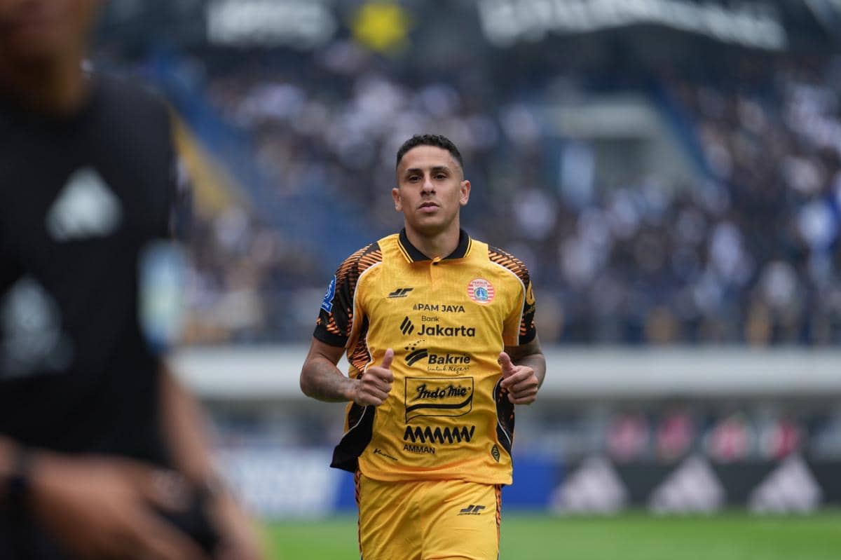 Persib vs Persija di Stadion GBLA