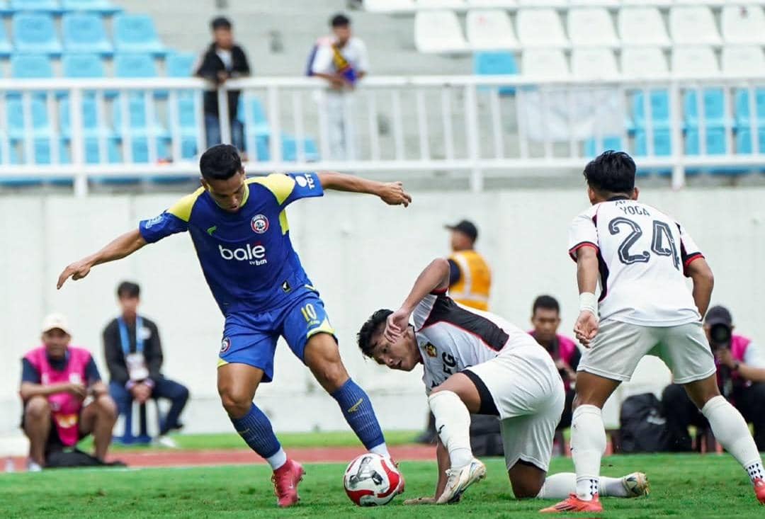 𝗔𝘆𝗼𝗼𝗼, 𝗨𝗺𝗮𝗸 𝗦𝗶𝗻𝗴𝗼 𝗘𝗱𝗮𝗻!!! 🦁🫵⚽#AremaFC #Aremania #SalamSatuJiwa  #BRISuperLe.heic.jpg