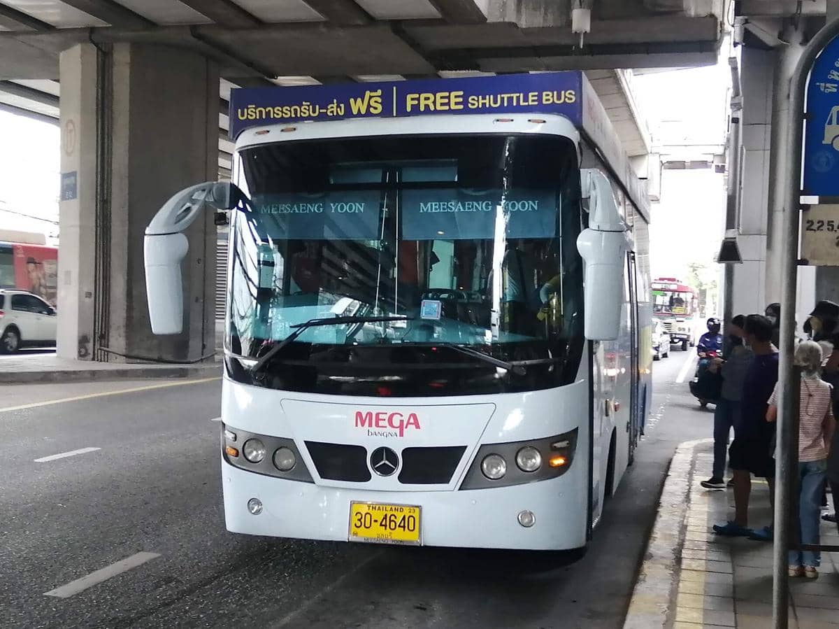 ilustrasi shuttle bus 