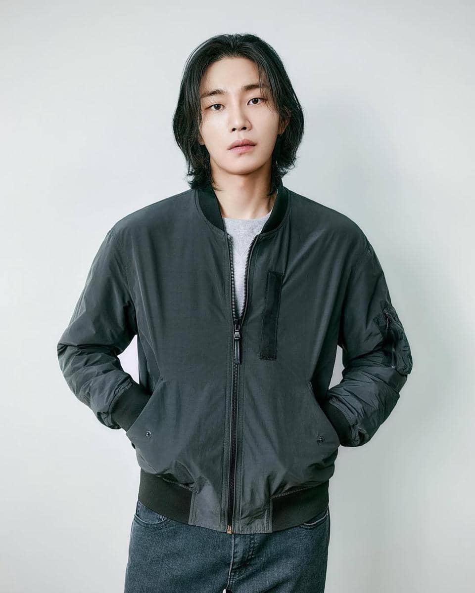 Kim Jae Young (instagram.com/ darealkjy)