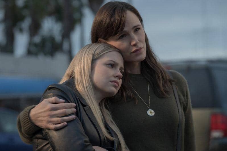 adegan dalam serial The Last Thing He Told Me