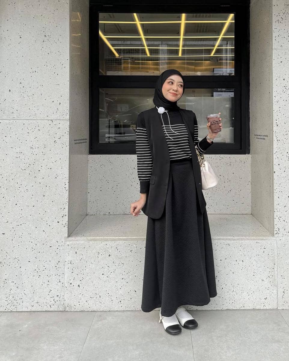 referensi style hangout ke cafe ala Meirani Amalia