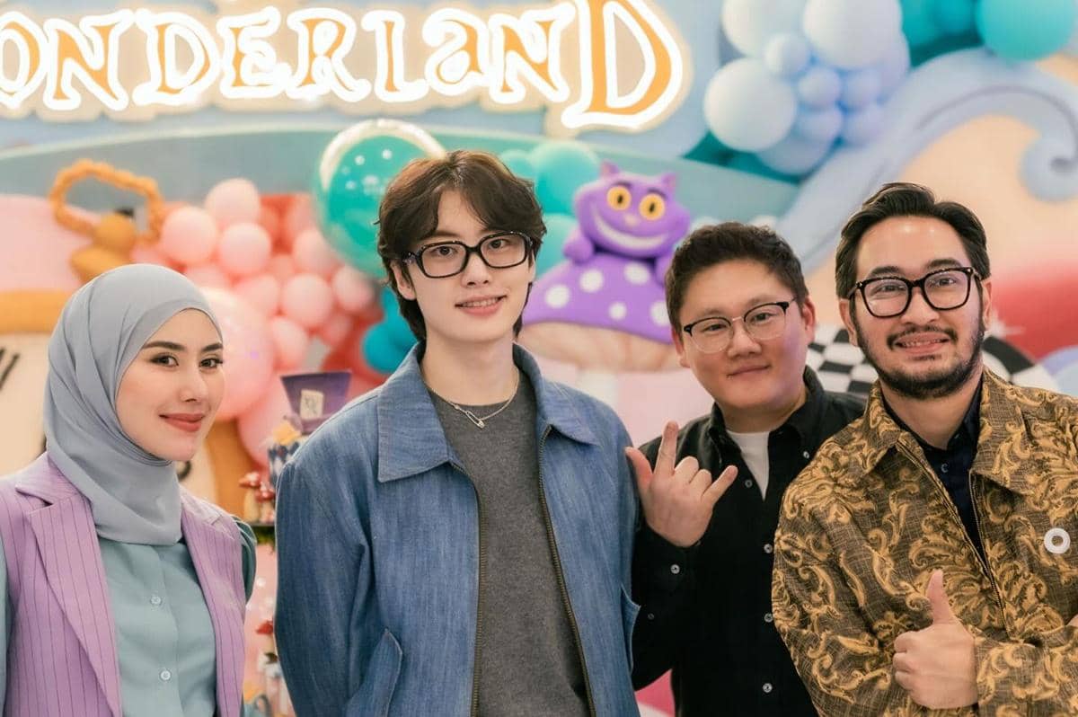 Lee Won Jung di acara ulang tahun anak Syahnaz (instagram.com/raffinagita1717)