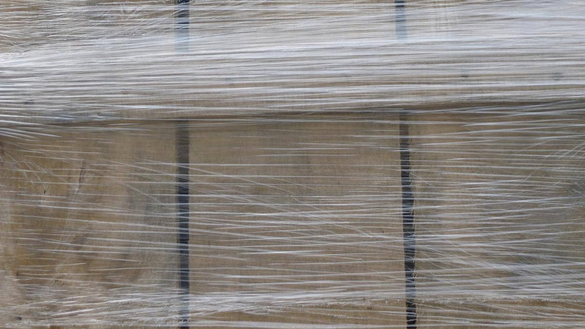 ilustrasi plastik wrap (unsplash.com/J.M Read)