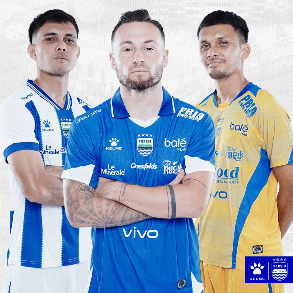 potret Persib Bandung menggunakan apparel Kelme