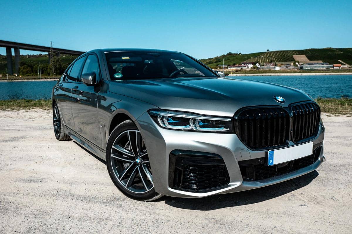 ilustrasi mobil Eropa