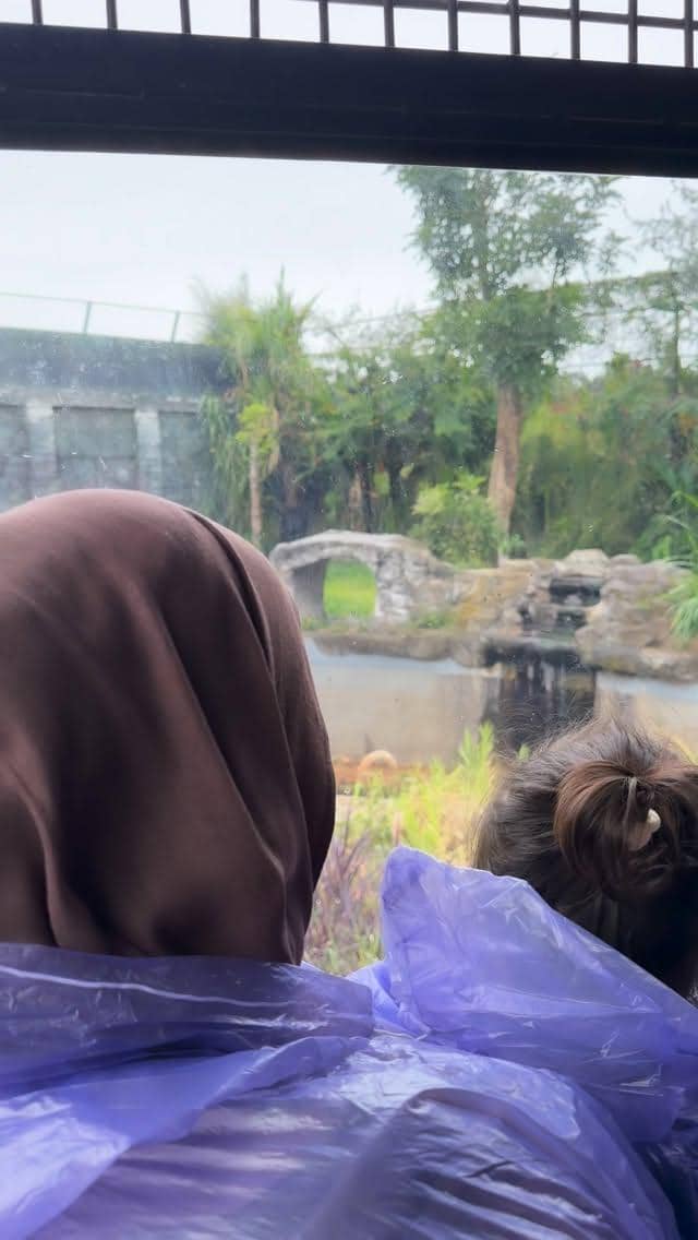 Tasyi Athasyia ajak anak-anak liburan ke Bandung