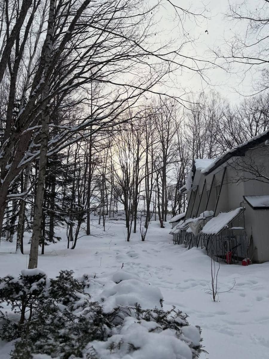 Via Vallen berwisata salju di Asahikawa