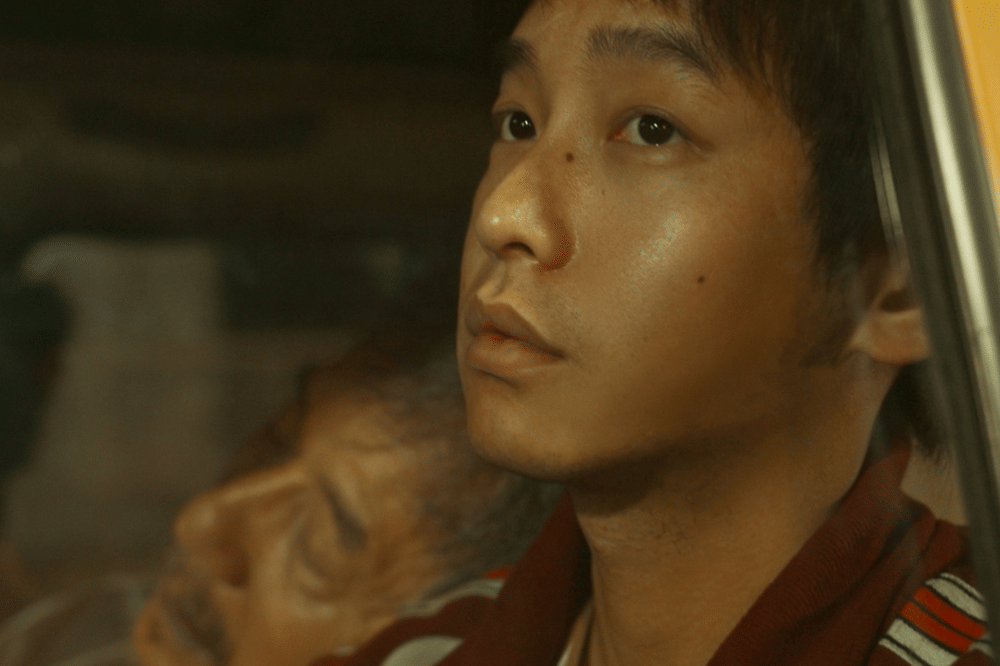 Cuplikan film Unexpected Family