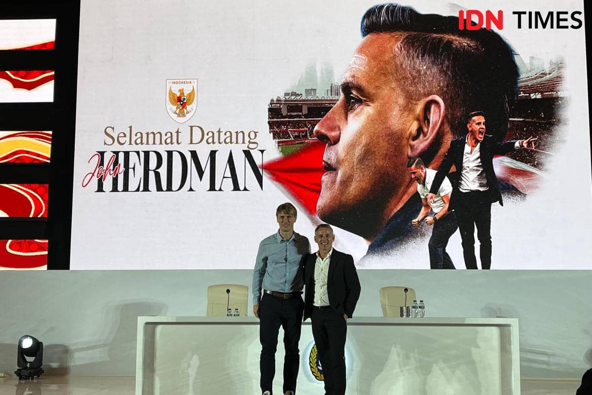 John Herdman resmi diperkenalkan sebagai pelatih Timnas Indonesia.