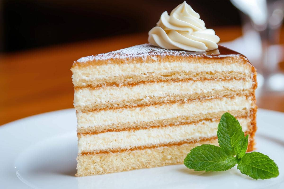 Layer cake