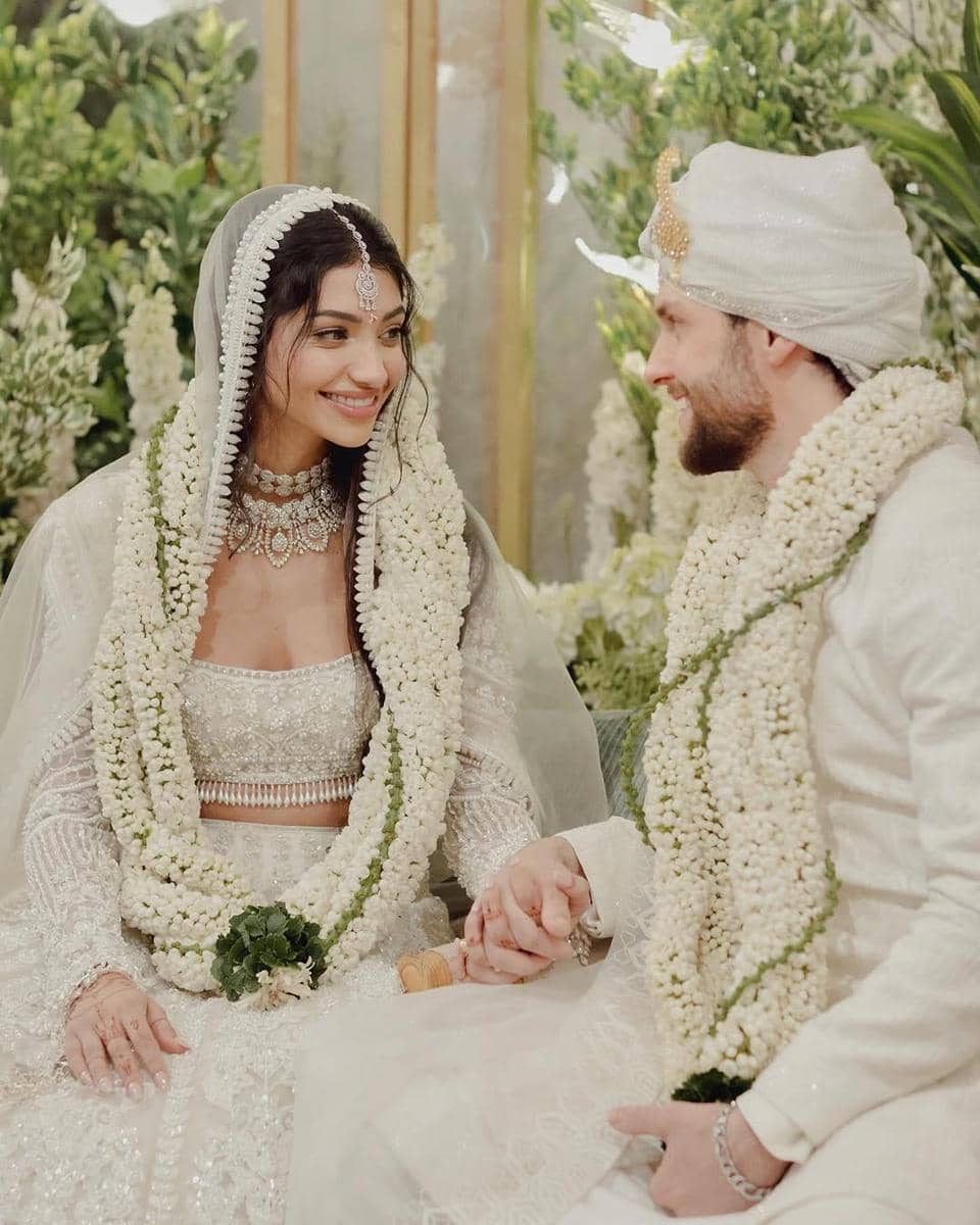 pernikahan Alanna Panday