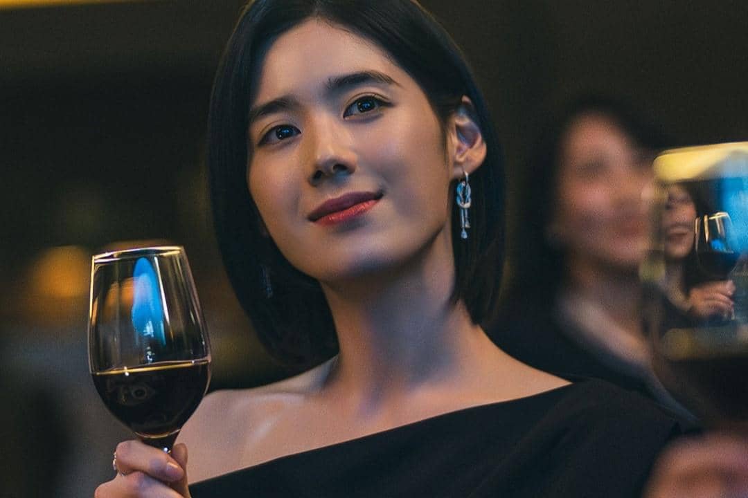 still cuts drama Honour