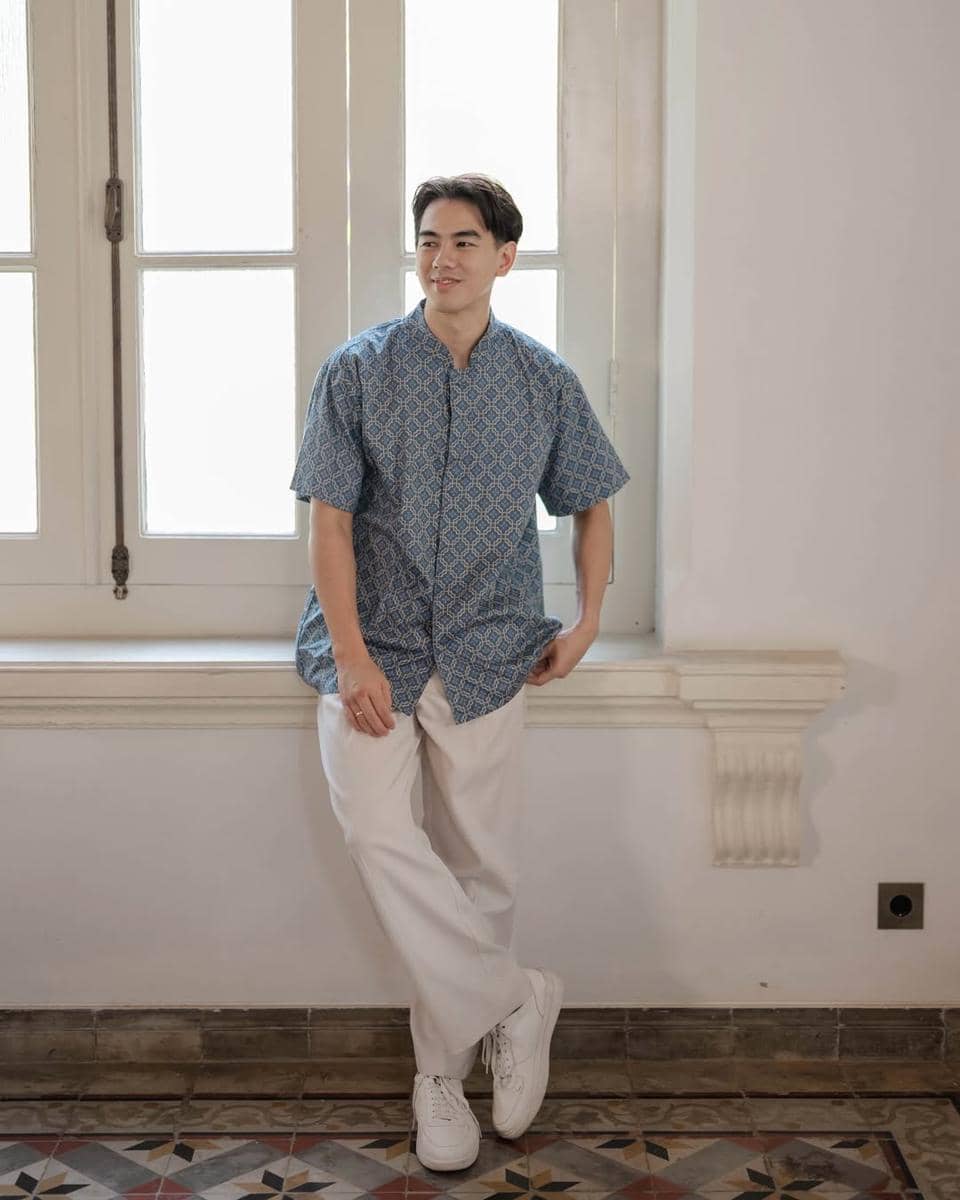 Pakaian Imlek Pria dari Brand Lokal