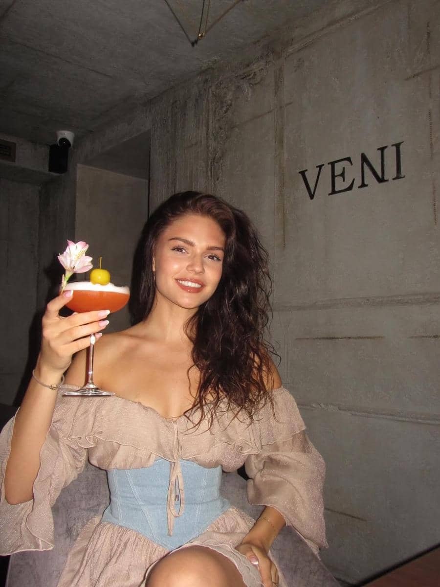 potret Valeriia Lisovska, Miss World Ukraina 2026