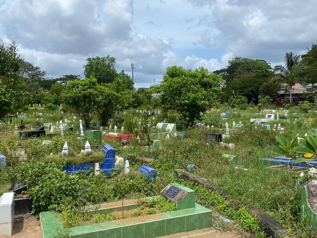 Lahan TPU di Pontianak penuh.
